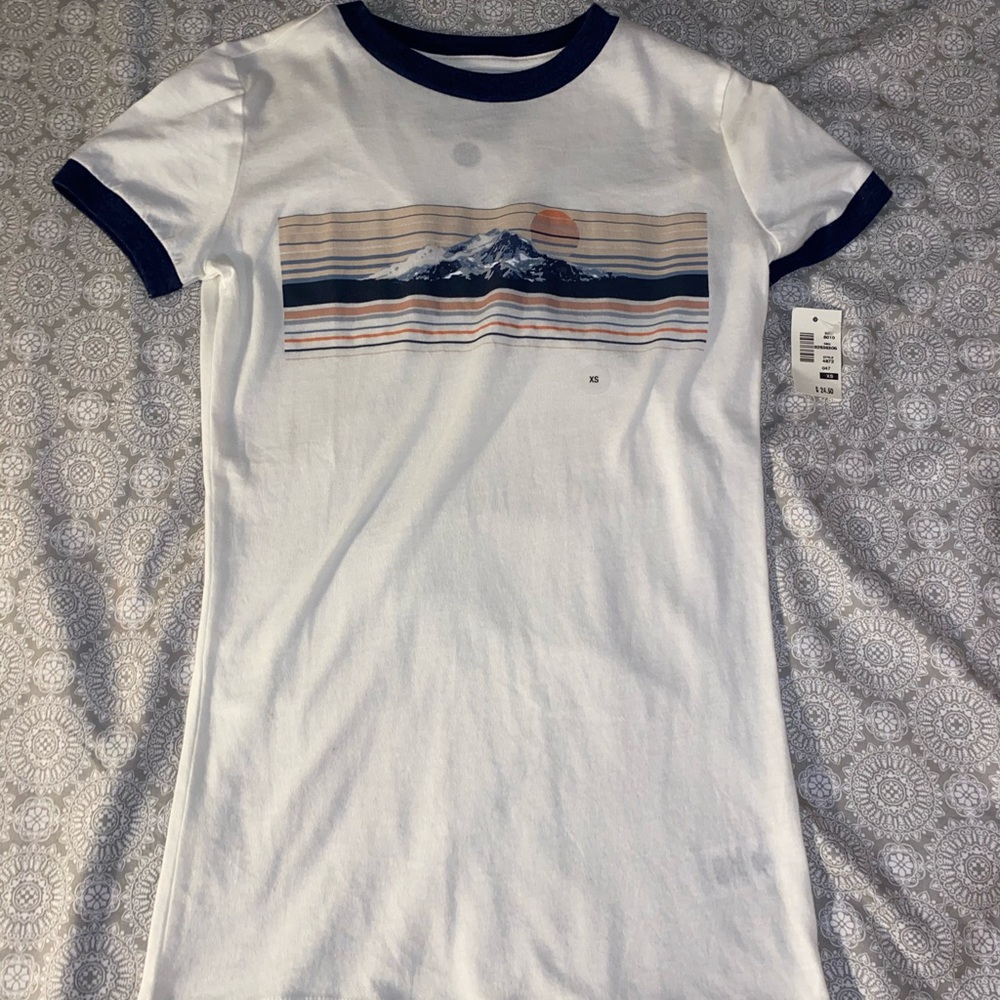 Super soft and cute graphic tee
